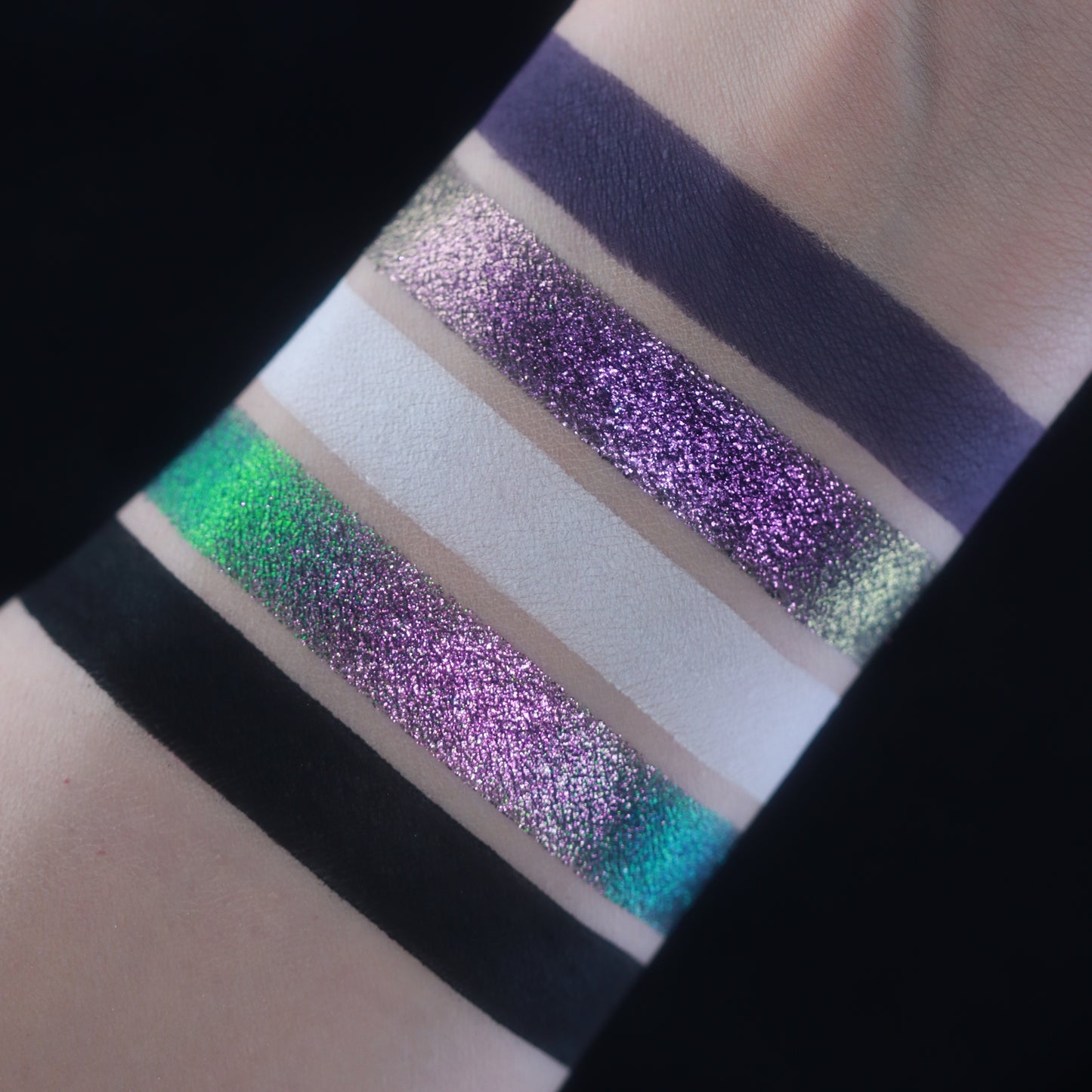 Crimson Castle-Pressed Pigment Palette