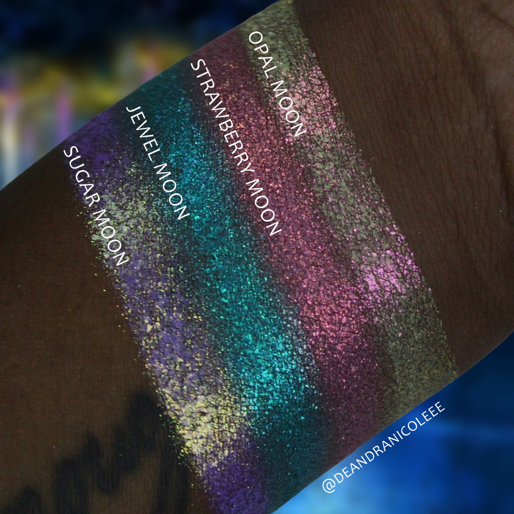 Strawberry Moon-Multichrome Eyeshadow