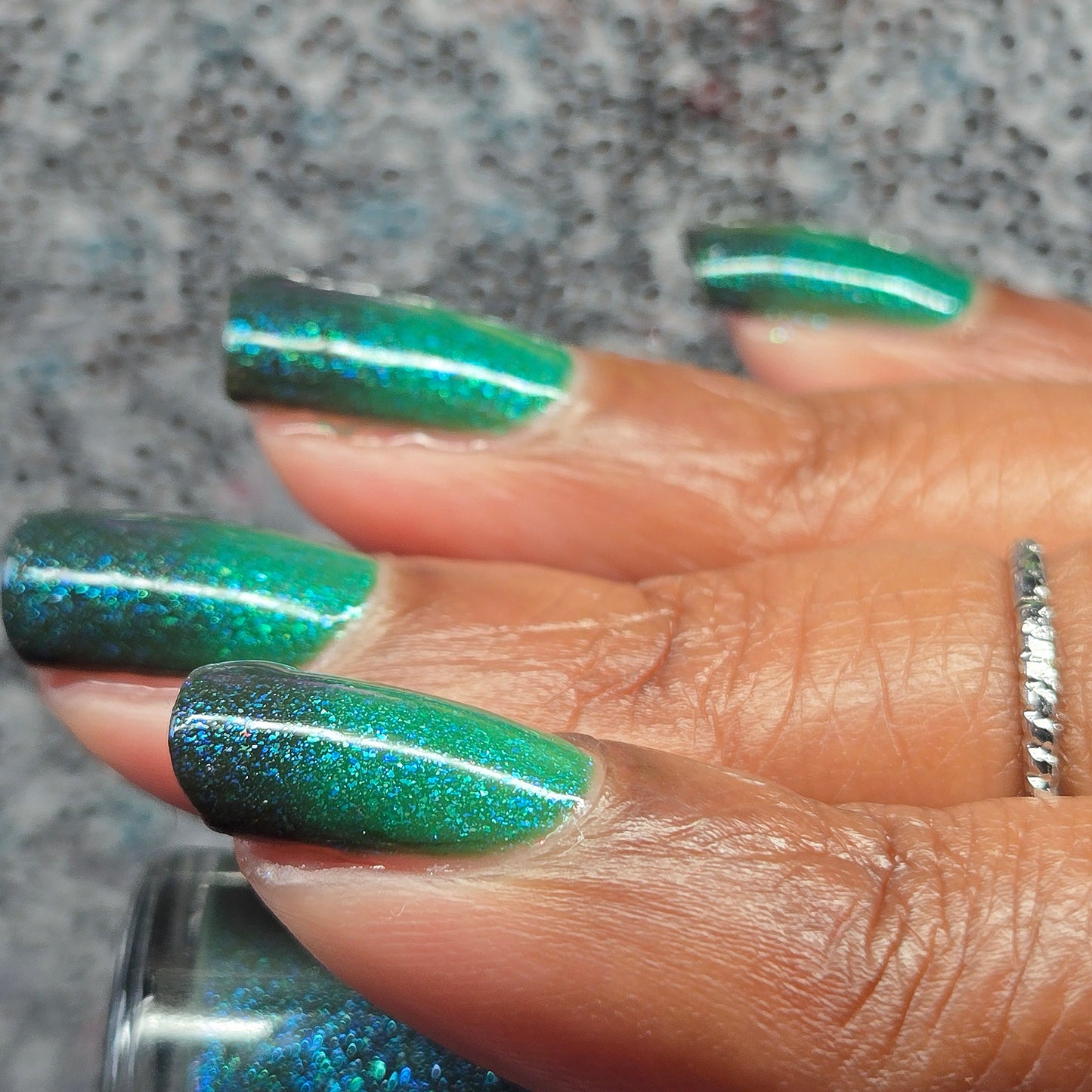 Hidden Pathway-Thermal Multichrome Shimmer-Nail Polish