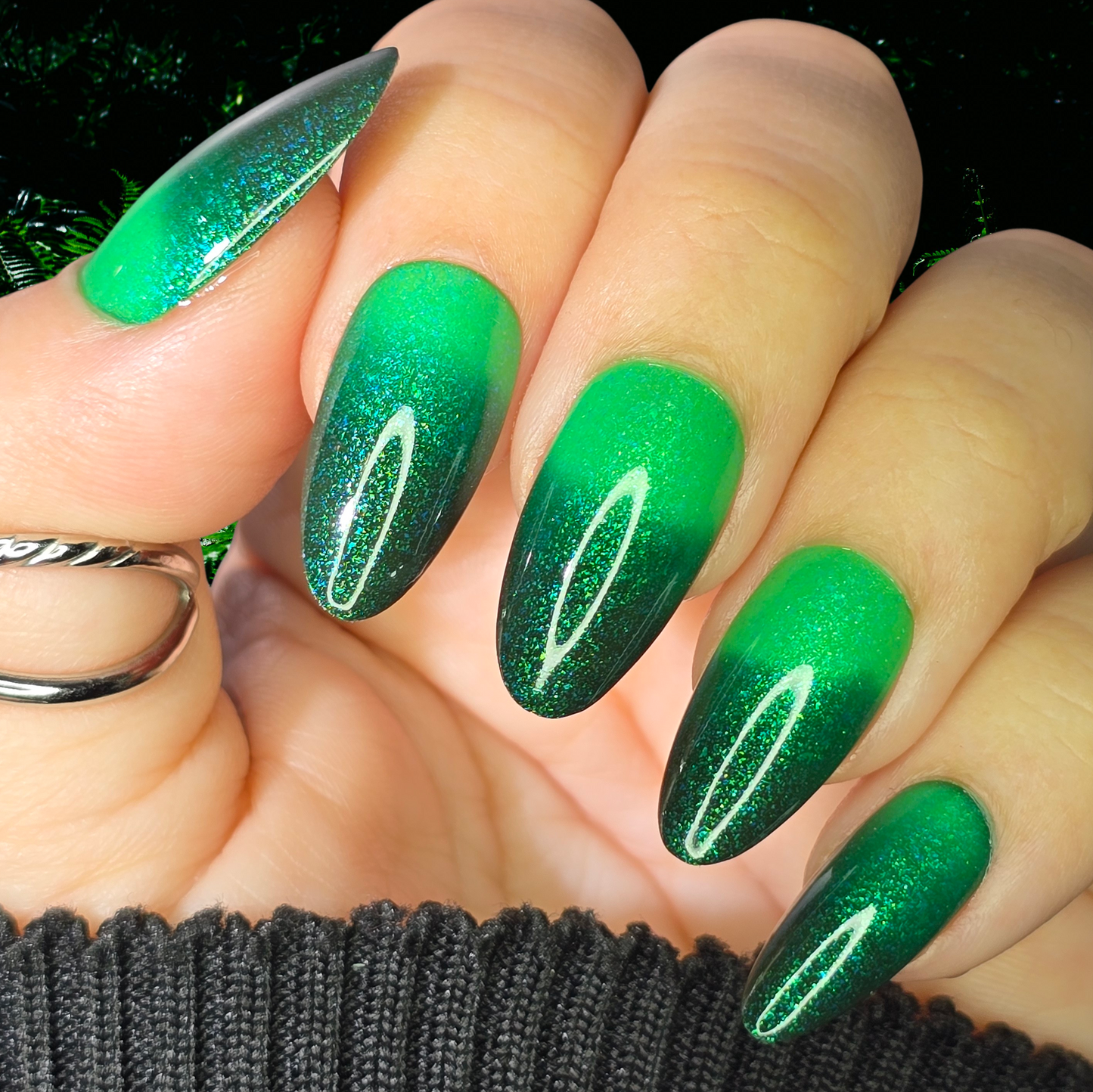 Hidden Pathway-Thermal Multichrome Shimmer-Nail Polish