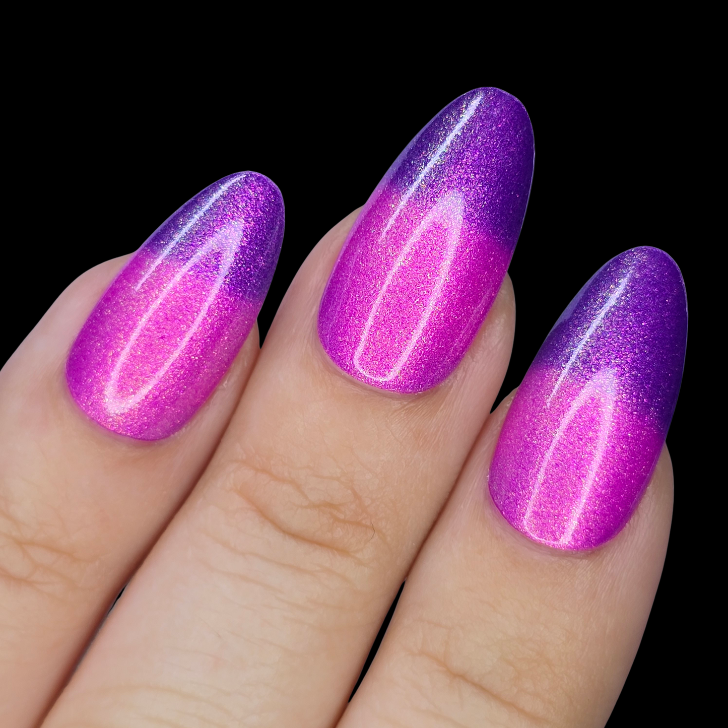 Resting Beach Face-Thermal Multichrome Shimmer-Nail Polish