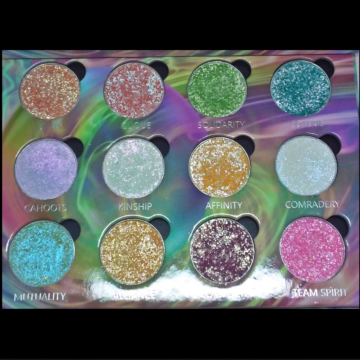 Synergy-Pressed Pigment Palette