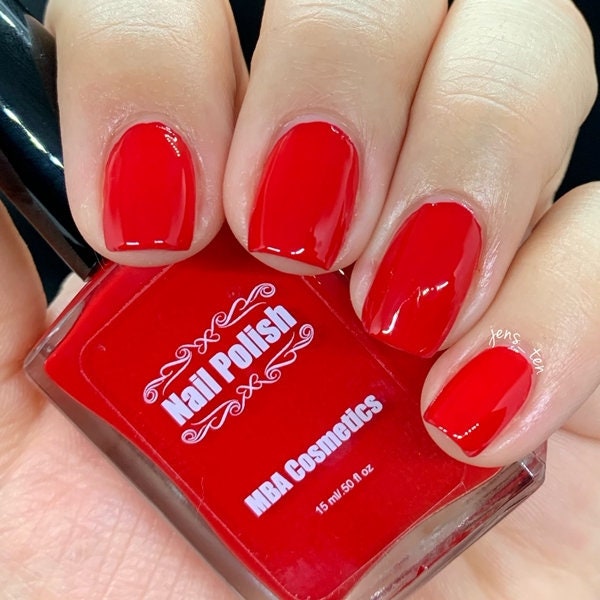 Red Court-Nail Polish Large 15ml