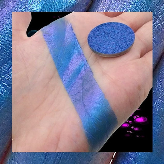 Astro Zinnia-Duo-Chrome Shifting Eyeshadow