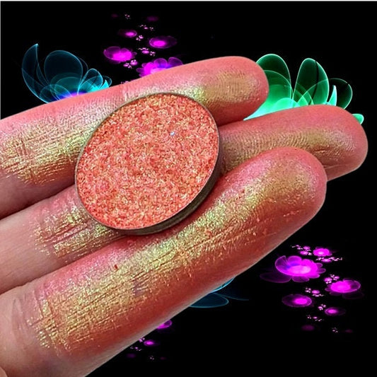 Stellar Melon-Duo-Chrome Shifting Eyeshadow