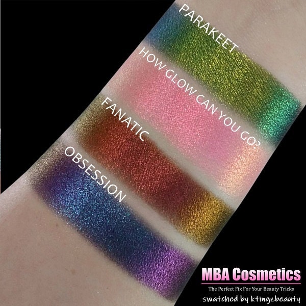 Fanatic-Chromashift-Multi-Chrome Shifting Eyeshadow