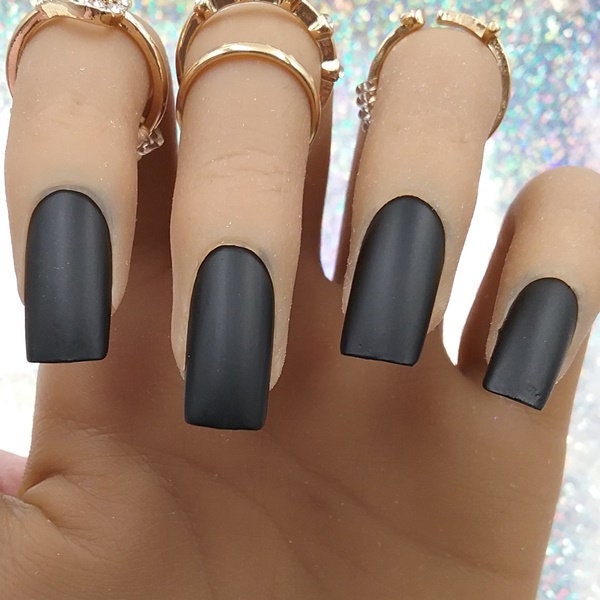 Black Out-Matte Nail Polish Large 15ml