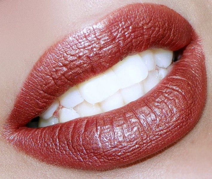 Bronzeberry Color Rich Lipstick