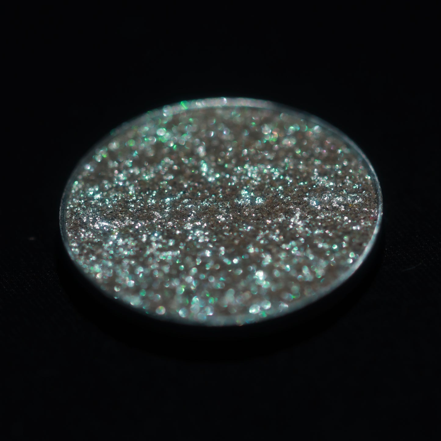 Frost Bite-Duochrome Eyeshadow