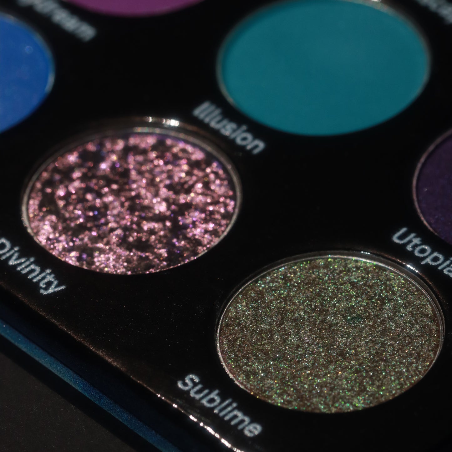 SAT AUG 29 NOON Lucid Dreams-Pressed Pigment  Palette