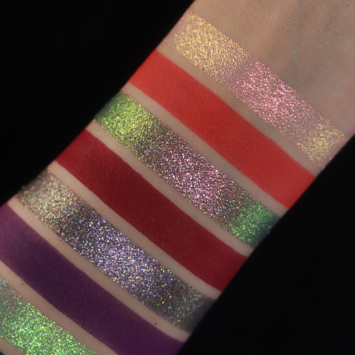 11/1 Midnight Orchard-Holochrome/Matte Eyeshadow Collection