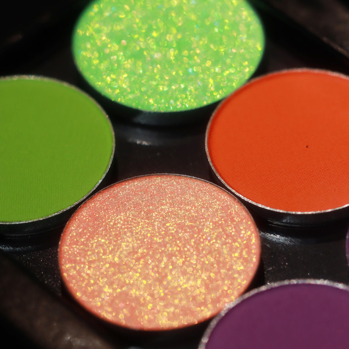Retro Pop Revival-Eyeshadow Collection