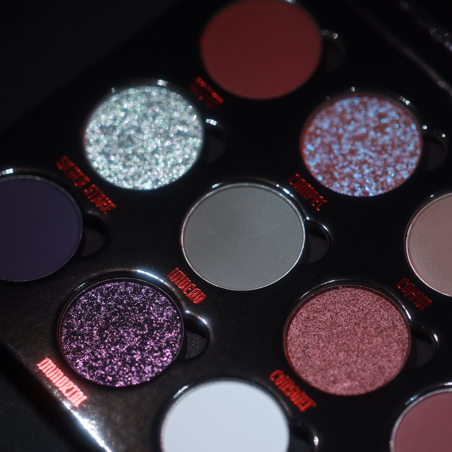 Crimson Castle-Pressed Pigment  Palette