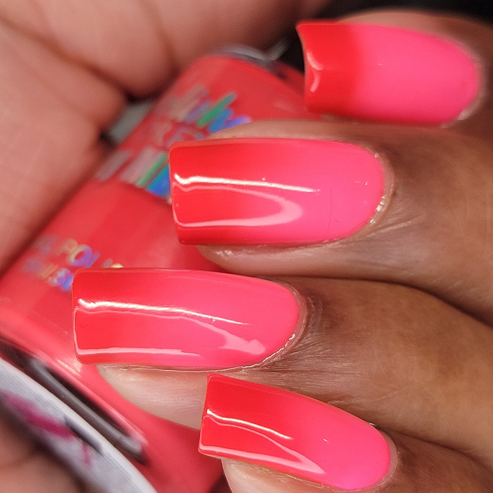 1,200+ Pink Nail Polish Stock Photos, Pictures & Royalty-Free Images -  iStock | Pink nail polish spill, Pink nail polish smear, Hot pink nail  polish spill