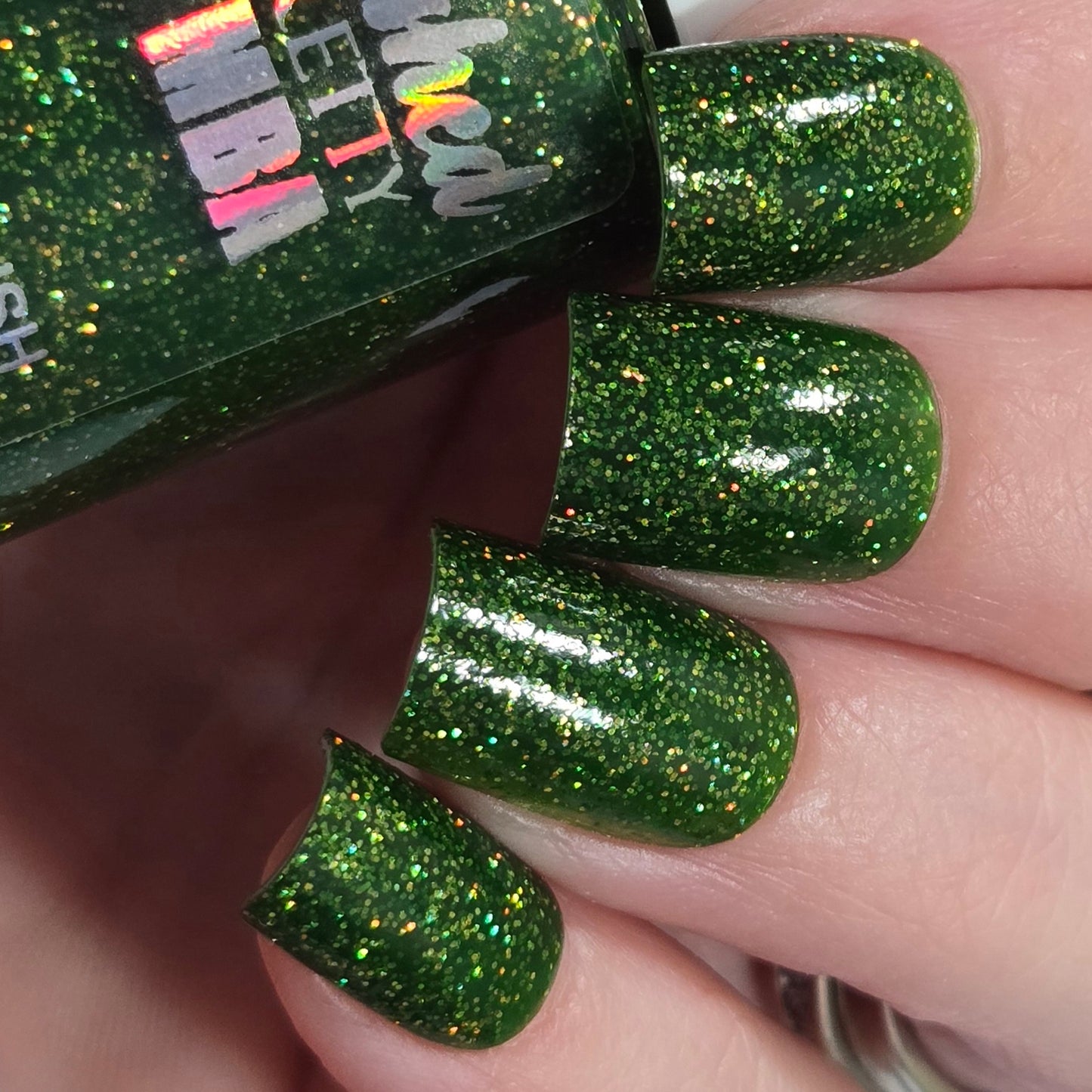 Holotastic-Holographic-Nail Polish