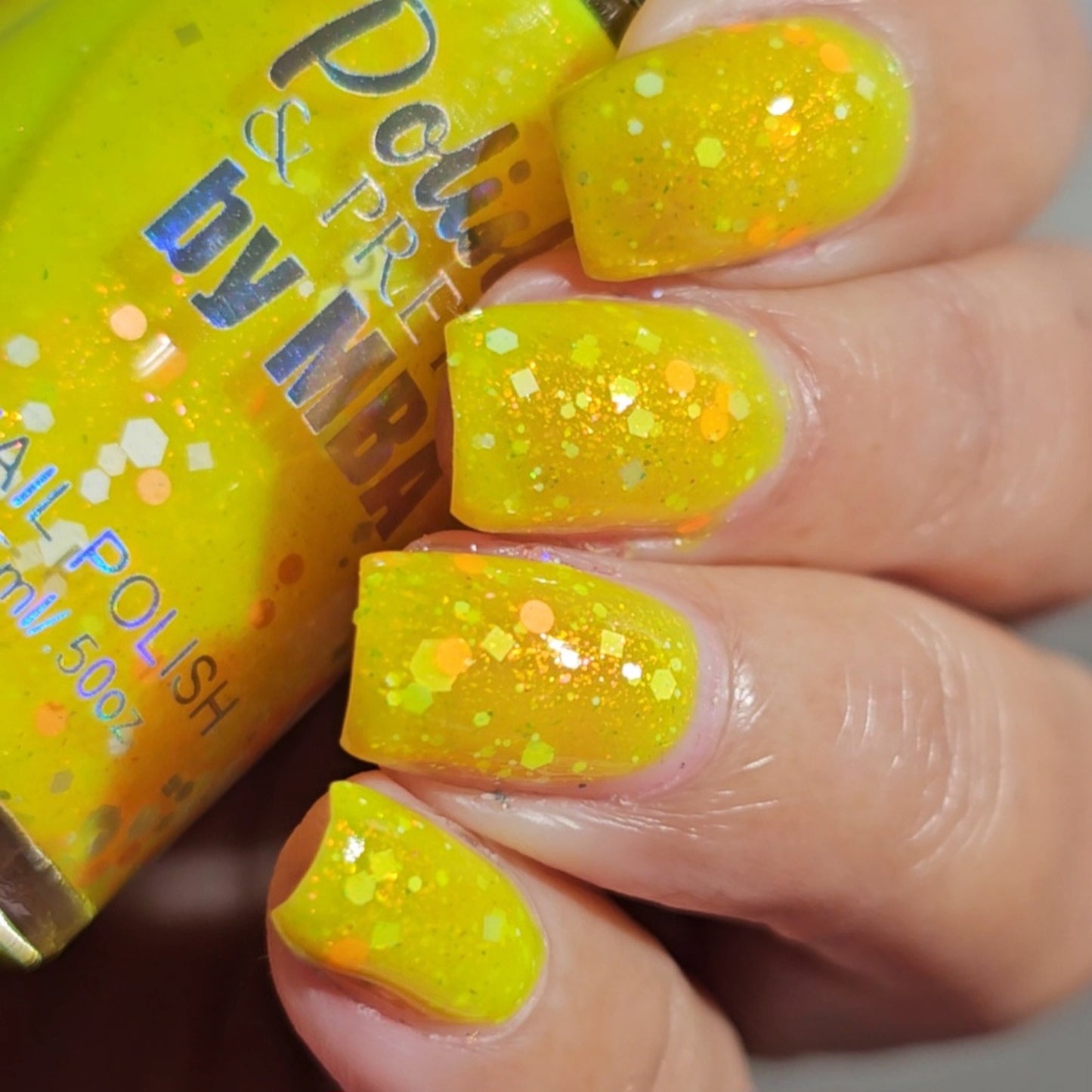 Lemondrop Chill-Neon Glitter Shimmer Polish
