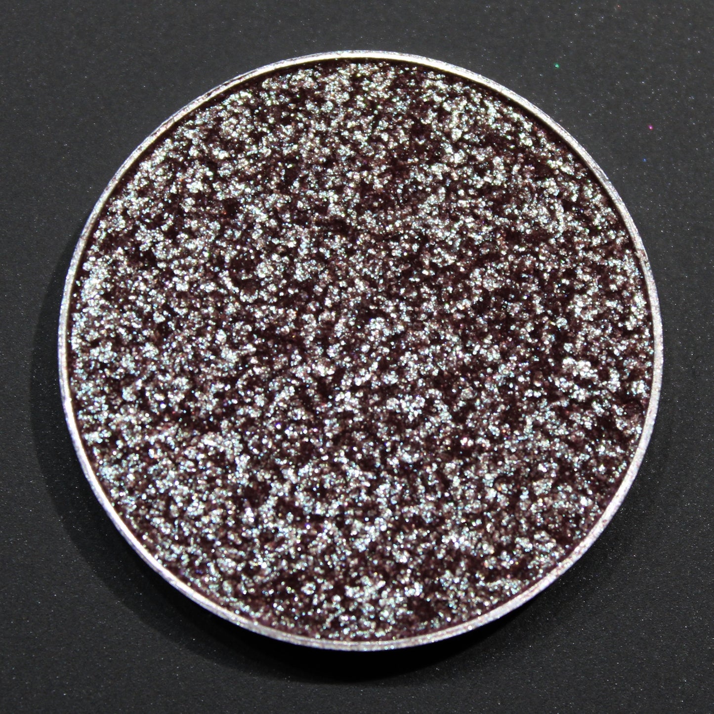 Spellbound-Duochrome Eyeshadow