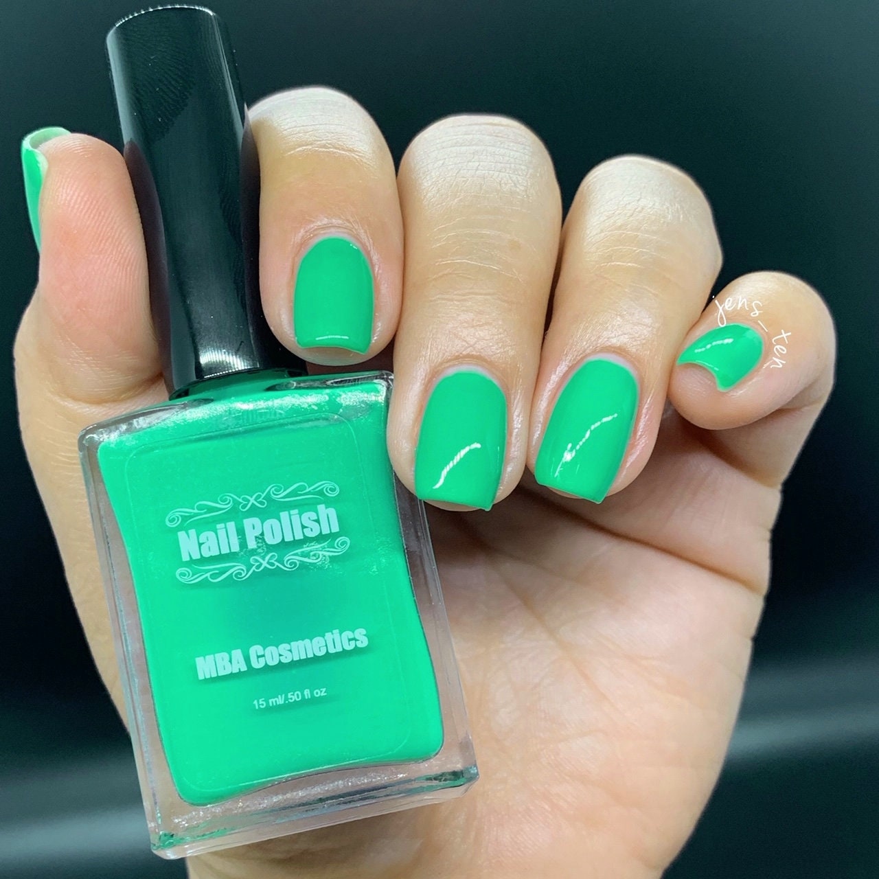 Amazon.com : Eternal Blue Nail Polish Set for Women (OCEAN VIEW) - Green Nail  Polish Set for Girls - Lasting & Quick Dry Non Toxic Nail Polish Kit for  Home DIY Manicure