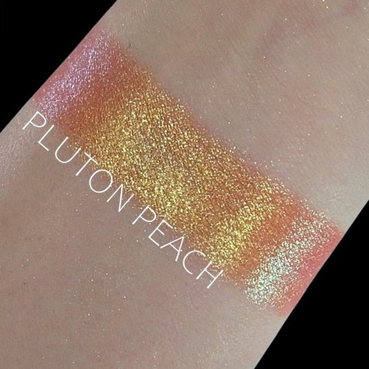 Pluton Peach-Duo-Chrome Shifting Eyeshadow