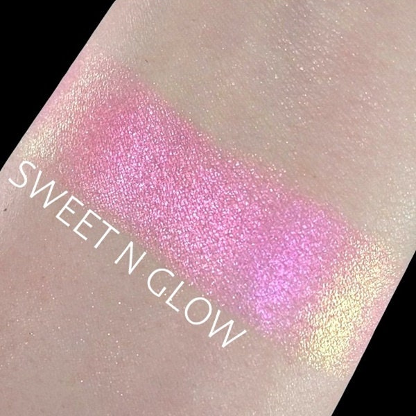 Sweet N Glow-Multi-Chrome-Chromadescent Eyeshadow